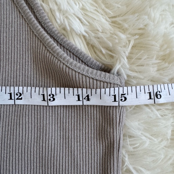 Mod Ref Rhea Tank NWT - Picture 6 of 7